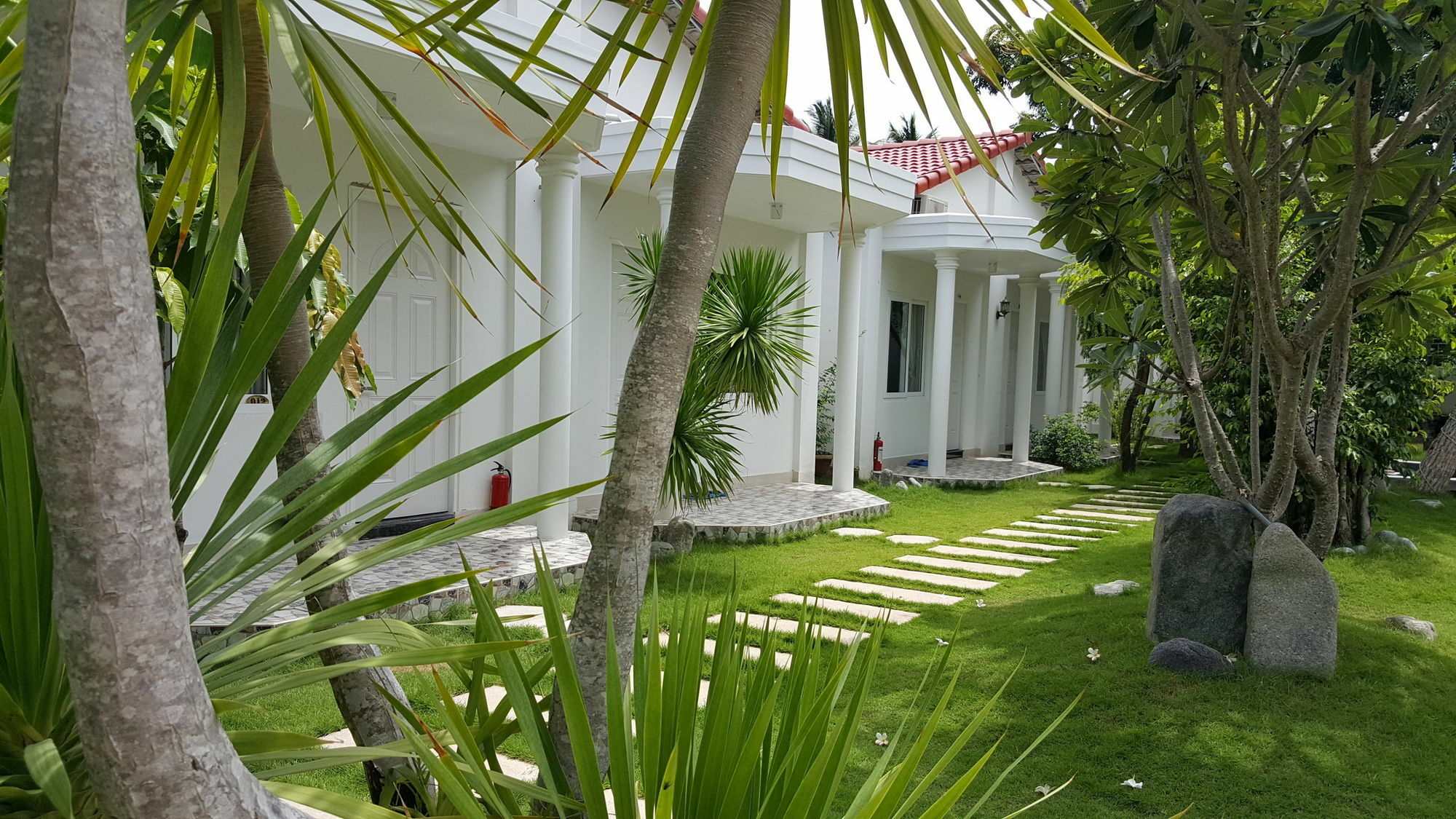 Dragon Bay Hotel Cam Lam Esterno foto